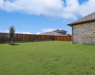 509 Amenduni Lane - Photo Thumbnail 30