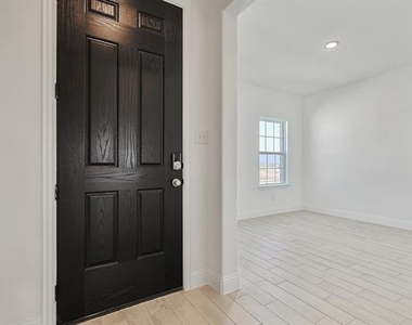 509 Amenduni Lane - Photo Thumbnail 5