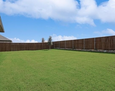 509 Amenduni Lane - Photo Thumbnail 33