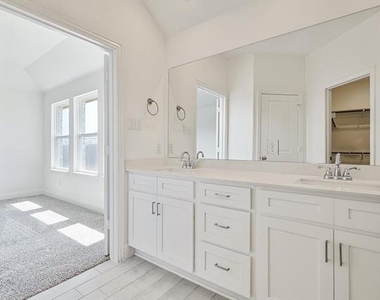 509 Amenduni Lane - Photo Thumbnail 24