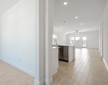 509 Amenduni Lane - Photo Thumbnail 6
