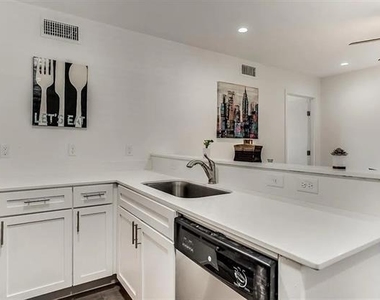 4919 San Jacinto Street - Photo Thumbnail 1
