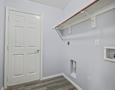 119 Magnolia Street - Photo Thumbnail 21