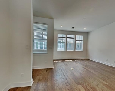 645 N Tyler Street - Photo Thumbnail 1