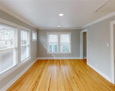 5842 Prospect Avenue - Photo Thumbnail 8