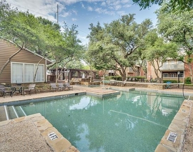 3607 W Northgate Drive - Photo Thumbnail 21