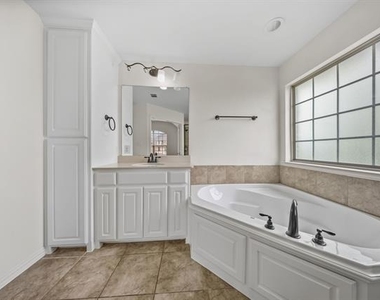2245 Caniesto Street - Photo Thumbnail 22