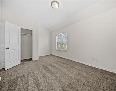 2245 Caniesto Street - Photo Thumbnail 24