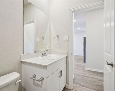 1211 Bridgewalk Drive - Photo Thumbnail 22