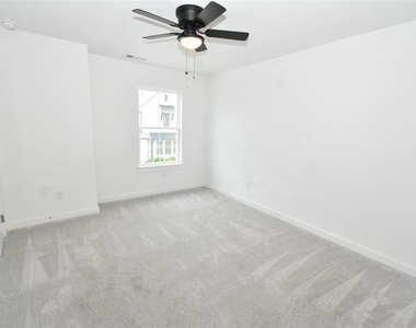 9532 Thorncrown Lane - Photo Thumbnail 16