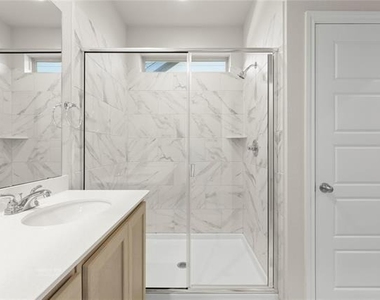 1641 Meadow Crest Drive - Photo Thumbnail 18