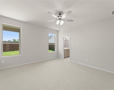1641 Meadow Crest Drive - Photo Thumbnail 14