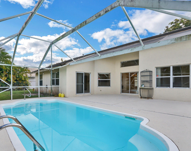10567 Paso Fino Drive - Photo Thumbnail 30