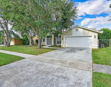 10567 Paso Fino Drive - Photo Thumbnail 36