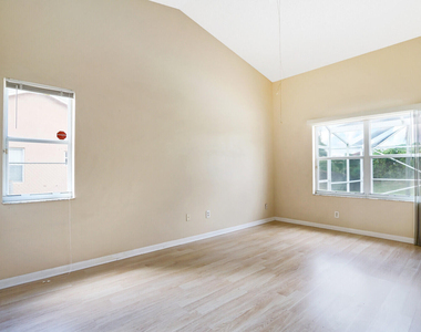 10567 Paso Fino Drive - Photo Thumbnail 24