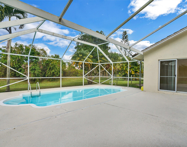 10567 Paso Fino Drive - Photo Thumbnail 34