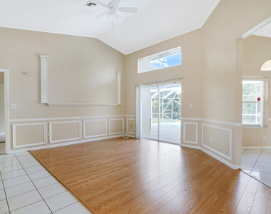 10567 Paso Fino Drive - Photo Thumbnail 7