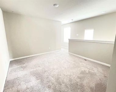 3717 Malibu Drive - Photo Thumbnail 13