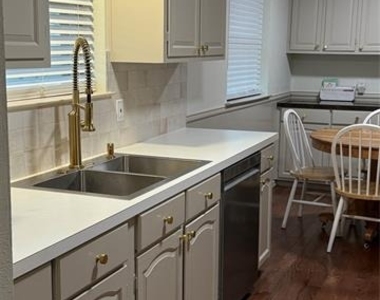 7135 Cosgrove Drive - Photo Thumbnail 1