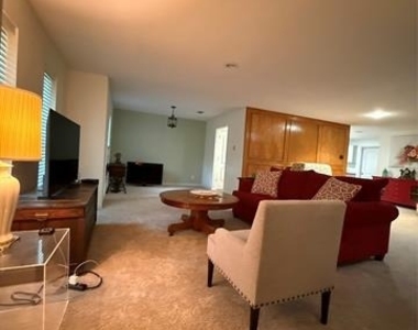 7135 Cosgrove Drive - Photo Thumbnail 9