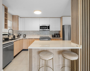 516 Osprey Drive - Photo Thumbnail 30