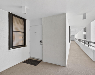 9650 S Ocean Drive - Photo Thumbnail 2