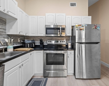 11197 Nw 37th Street - Photo Thumbnail 20