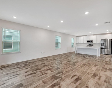 9381 Sw Serapis Way - Photo Thumbnail 9