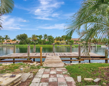 1402 Cormorant Road - Photo Thumbnail 35