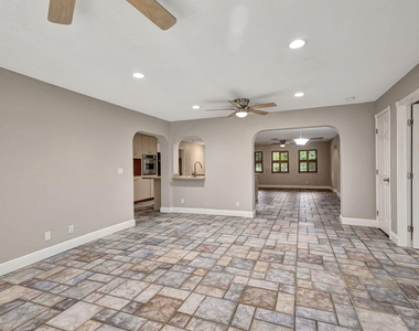 1402 Cormorant Road - Photo Thumbnail 9
