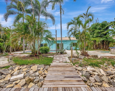 1402 Cormorant Road - Photo Thumbnail 37