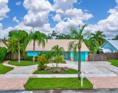 1402 Cormorant Road - Photo Thumbnail 23