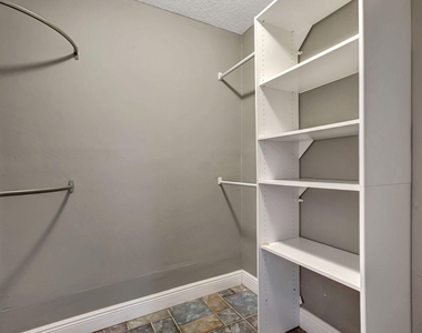 1402 Cormorant Road - Photo Thumbnail 15