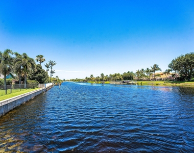 1402 Cormorant Road - Photo Thumbnail 47