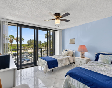 9650 S Ocean Drive - Photo Thumbnail 24
