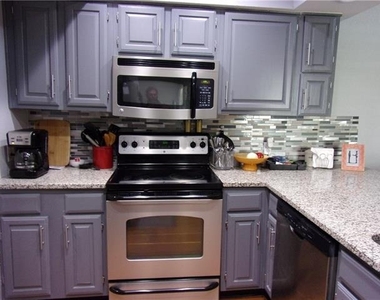 18240 Midway Road - Photo Thumbnail 4