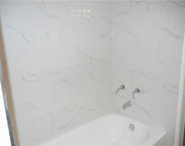 18240 Midway Road - Photo Thumbnail 17
