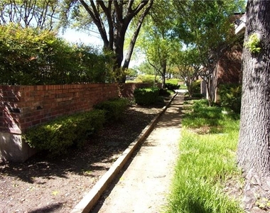 18240 Midway Road - Photo Thumbnail 27