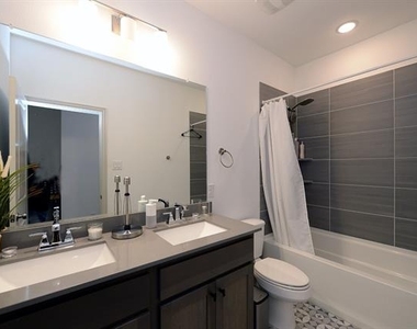 8516 Dynasty Lane - Photo Thumbnail 13