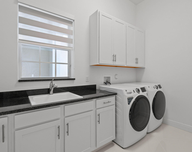 9019 Sw Terzi Way - Photo Thumbnail 52