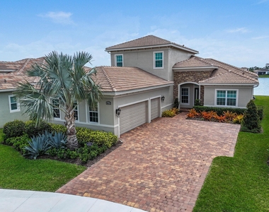9019 Sw Terzi Way - Photo Thumbnail 75