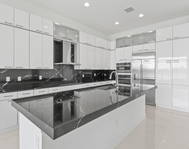 9019 Sw Terzi Way - Photo Thumbnail 12