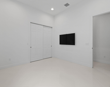 9019 Sw Terzi Way - Photo Thumbnail 49