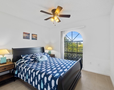 2542 Sw Kensington Street - Photo Thumbnail 9