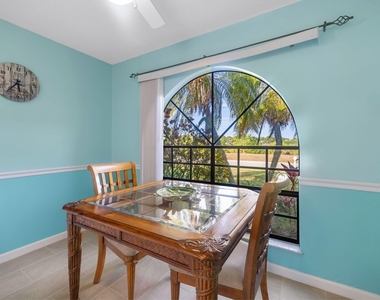 2542 Sw Kensington Street - Photo Thumbnail 6