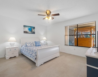 2542 Sw Kensington Street - Photo Thumbnail 12