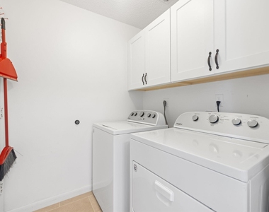 2542 Sw Kensington Street - Photo Thumbnail 16