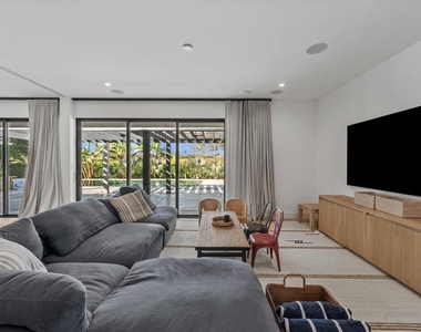11685 Maidstone Drive - Photo Thumbnail 27