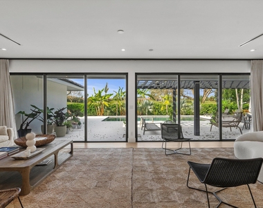 11685 Maidstone Drive - Photo Thumbnail 6
