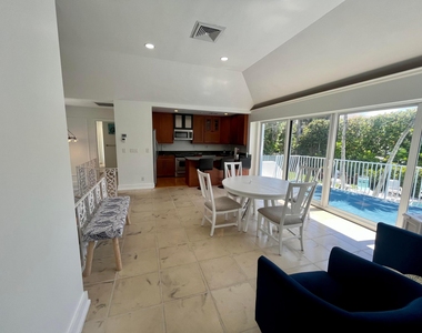 115 Dolphin Road - Photo Thumbnail 31